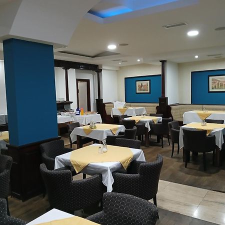 Hotel Viv Trebin Dış mekan fotoğraf