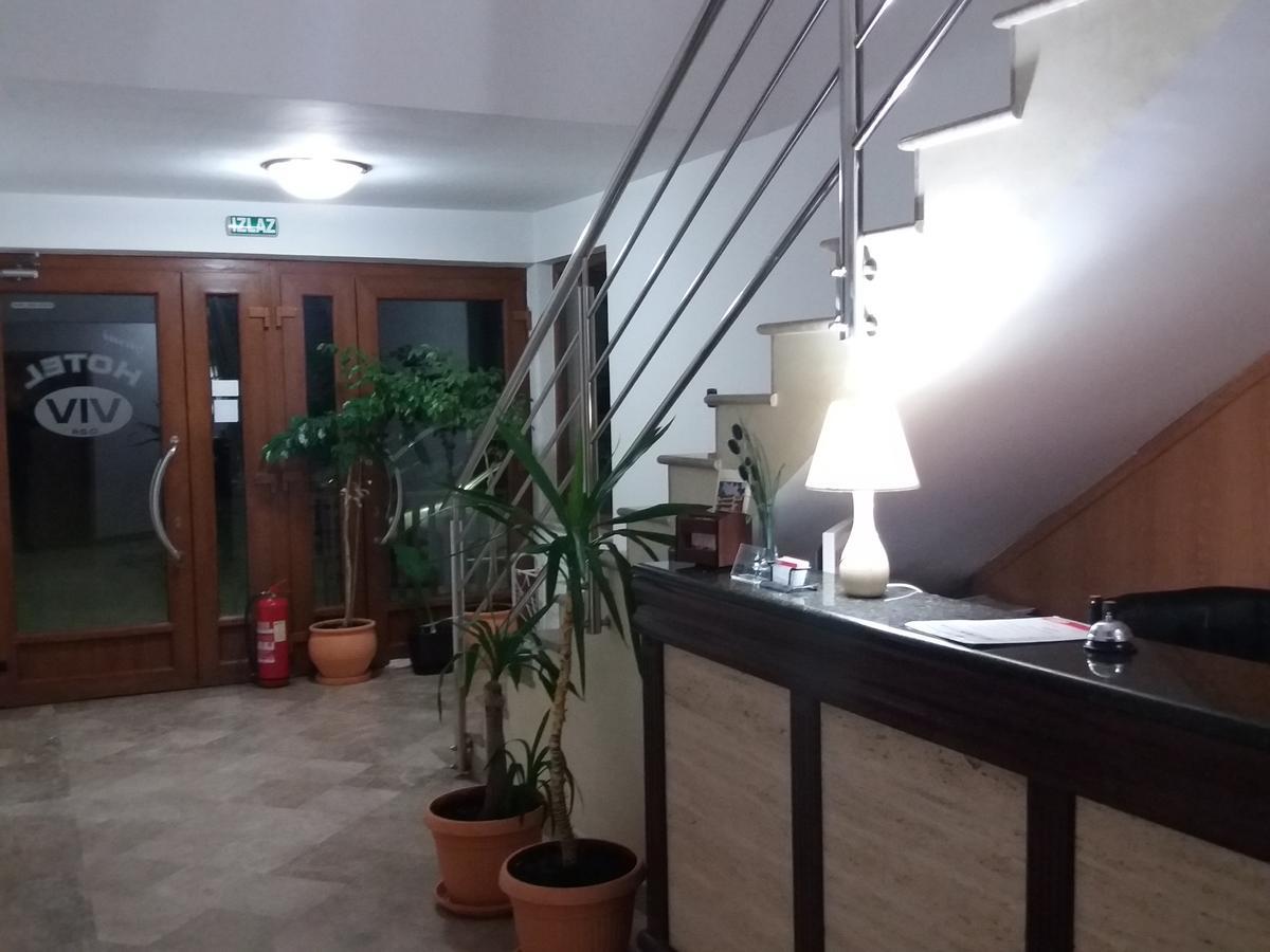 Hotel Viv Trebin Dış mekan fotoğraf